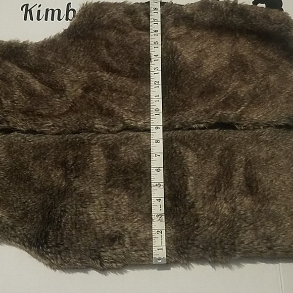 🦄NWT🦄 Faur Fur Vest in XL By Confess - Picture 9 of 9